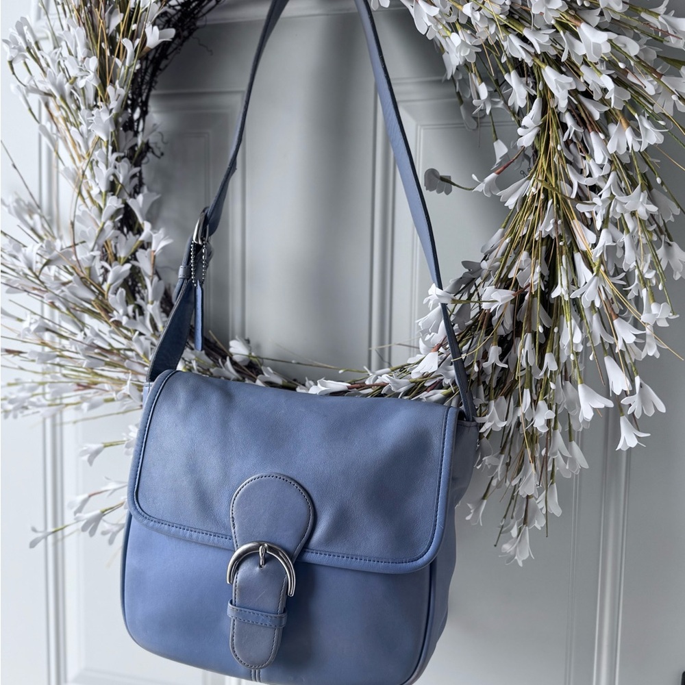 Vintage Coach Soho Bedford Flap Bag periwinkle blue W/original Hangtag USA